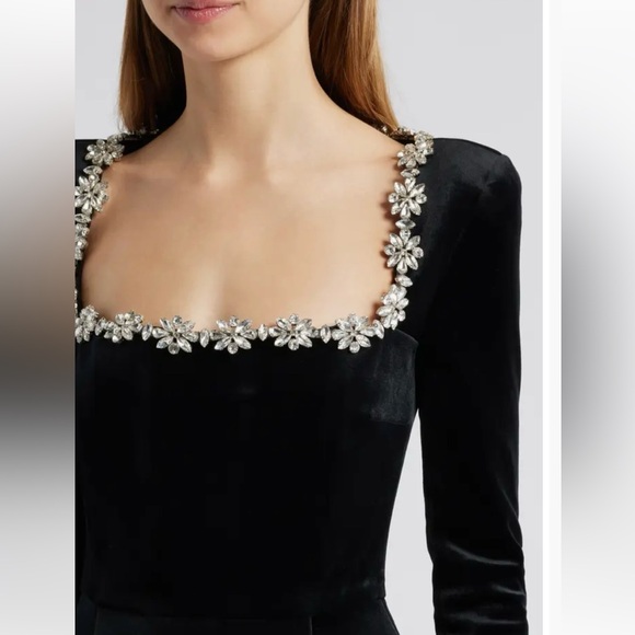 New Nadine Merabi Kimberly Long Sleeve Embellished Velvet Mini Dress - Picture 3 of 7